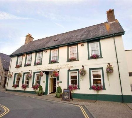 The George Hotel Wetherspoon Brecon Esterno foto