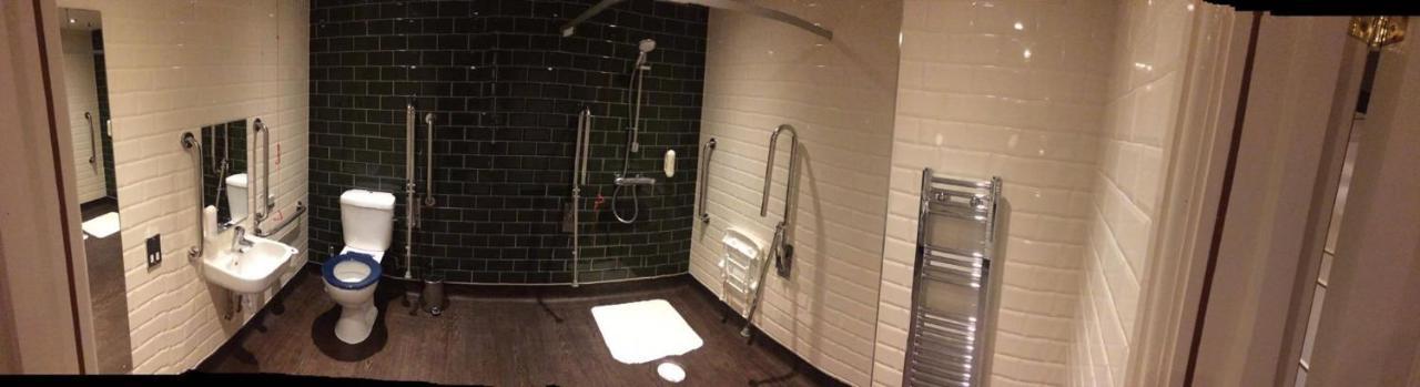 The George Hotel Wetherspoon Brecon Esterno foto